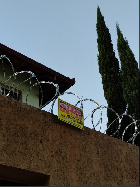 Concertina Santa Luzia Instalação de 15 de Concertina Dupla Clipada com material GALVALUME