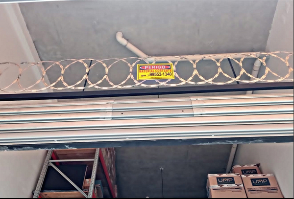 Instalação de Concertia Flat com material GALVALUME